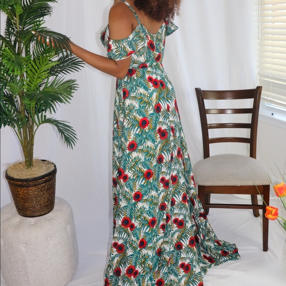 Maxi Dress(New)CYBER Monday 24Hour Sale - Picture 4 of 4